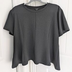 Flattering Black Peplum Top, Ann Taylor XL, Round Neck Pullover, Short S…